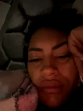 AmberMoss1 online show from October 25, 10:45 am