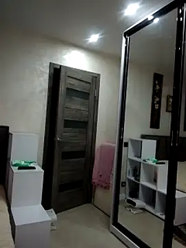 Snapshot of KissMiSveet chatting on October 5, 5:07 pm KissMiSveet online show from October 5, 5:07 pm