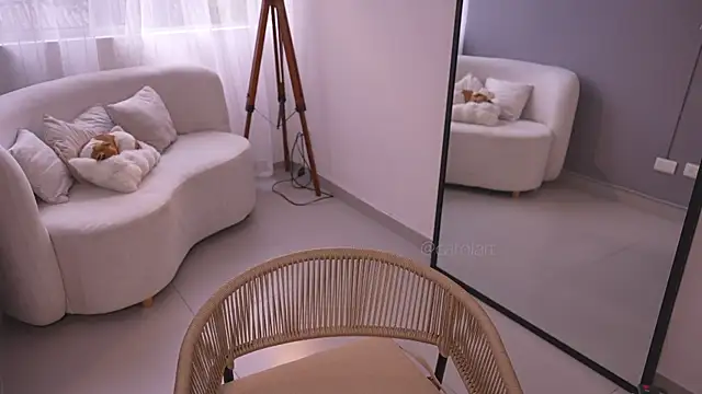 Carolart  online show from September 18, 9:02 pm