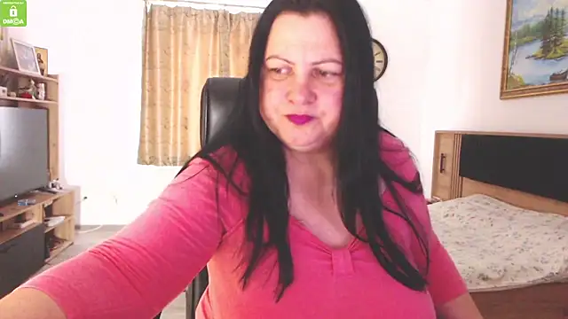 Snapshot of KendraSecrets chatting on October 14, 1:25 pm KendraSecrets online show from October 14, 1:25 pm