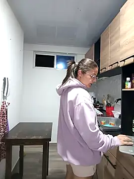 Snapshot of stivenlujan69 chatting on October 24, 1:01 am stivenlujan69 online show from October 24, 1:01 am