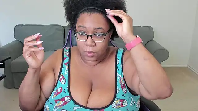 Snapshot of Josie4yourpleasure chatting on September 11, 7:36 pm Josie4yourpleasure online show from September 11, 7:36 pm