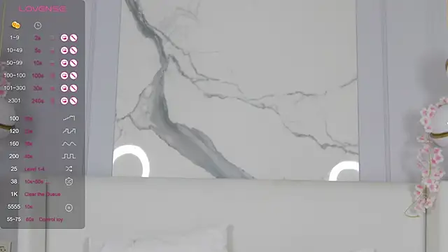 AdoraCortes online show from September 20, 5:17 am