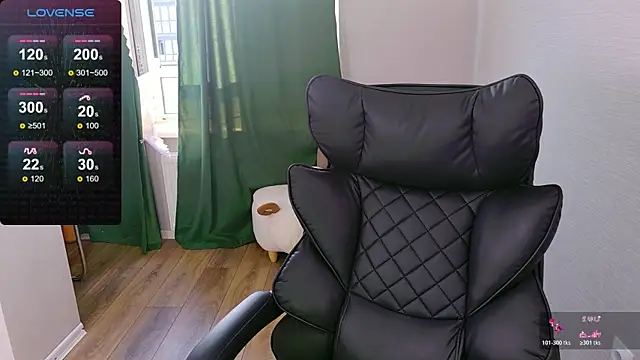 Moon  Bunny online show from June 19, 3:26 pm
