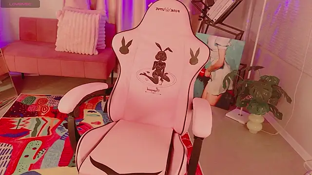 Moon  Bunny online show from June 21, 3:38 pm