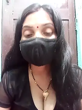 Snapshot of Payal-001 chatting on October 31, 8:13 pm Payal-001 online show from October 31, 8:13 pm