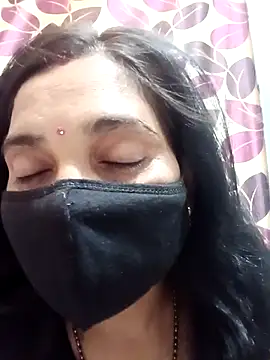 Snapshot of Payal-001 chatting on September 22, 6:50 pm Payal-001 online show from September 22, 6:50 pm