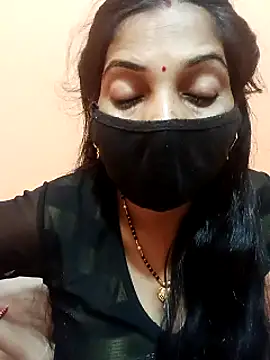 Snapshot of Payal-001 chatting on October 20, 10:35 pm Payal-001 online show from October 20, 10:35 pm