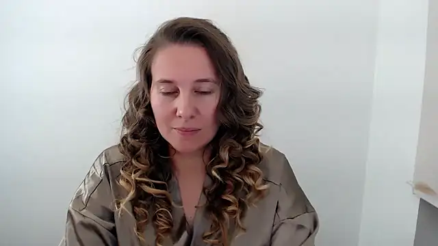 Snapshot of Darklure_ chatting on October 4, 4:44 pm Darklure online show from October 4, 4:44 pm