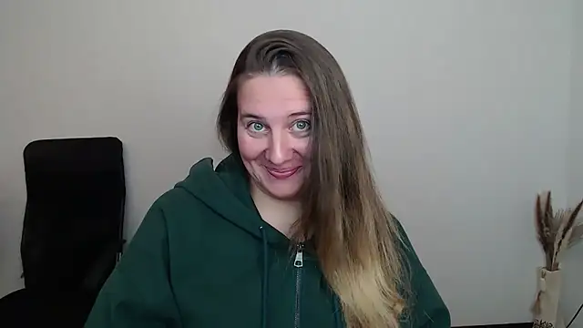 Snapshot of Darklure_ chatting on October 17, 3:26 pm Darklure online show from October 17, 3:26 pm