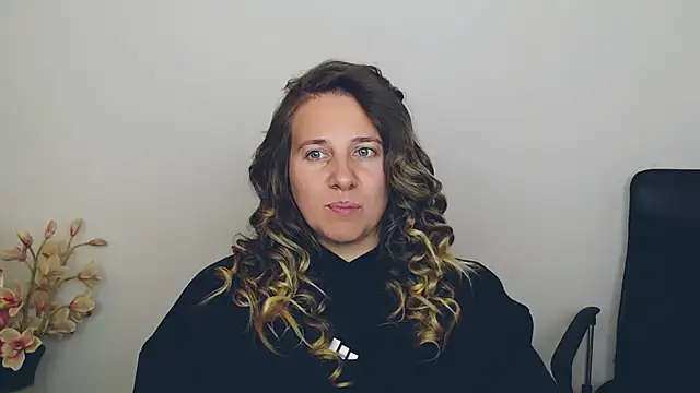 Snapshot of Darklure_ chatting on September 29, 4:01 pm Darklure online show from September 29, 4:01 pm