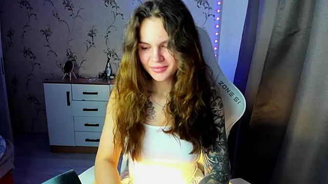 yourdreamm  online show from November 10, 7:58 am