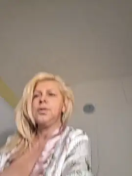 milfevapeccato online show from November 7, 2:17 am