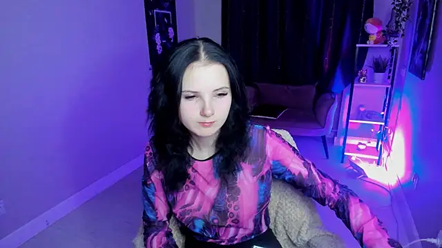 Snapshot of Leila_xxBaby chatting on October 5, 5:45 am Leila xxBaby online show from October 5, 5:45 am