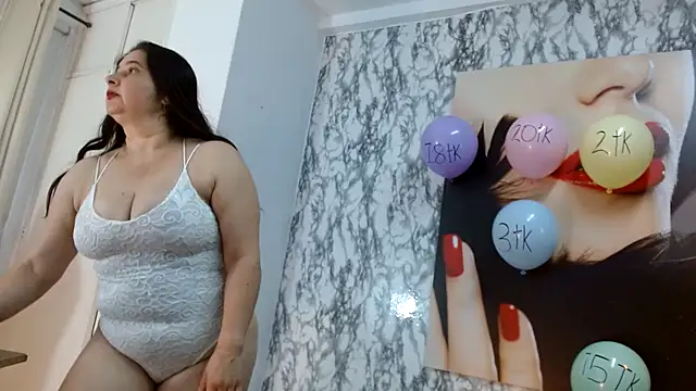 Snapshot of mariani_smith chatting on October 30, 12:17 pm mariani smith online show from October 30, 12:17 pm