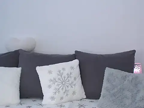 RoxanneLiss online show from December 14, 12:44 pm