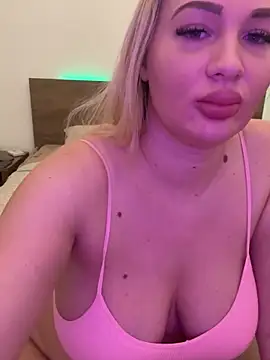 NellyExtraa online show from November 6, 1:06 pm