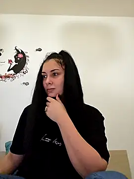 Snapshot of SaraViss20 chatting on October 6, 7:07 pm SaraViss20 online show from October 6, 7:07 pm