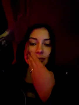 Snapshot of SaraViss20 chatting on October 17, 5:05 pm SaraViss20 online show from October 17, 5:05 pm