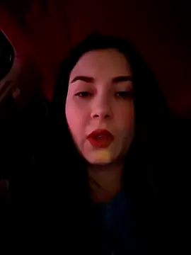 Snapshot of SaraViss20 chatting on October 14, 6:43 pm SaraViss20 online show from October 14, 6:43 pm