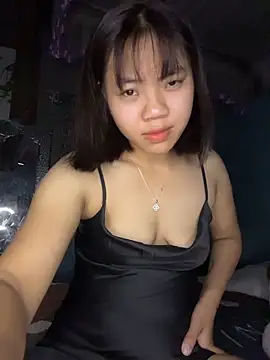 NinaChu online show from October 17, 2:20 pm