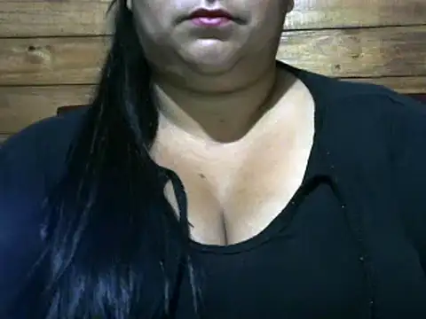 Snapshot of MARRENTINHA34 chatting on October 6, 10:25 pm MARRENTINHA34 online show from October 6, 10:25 pm