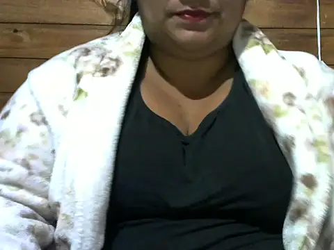 Snapshot of MARRENTINHA34 chatting on October 16, 3:25 pm MARRENTINHA34 online show from October 16, 3:25 pm