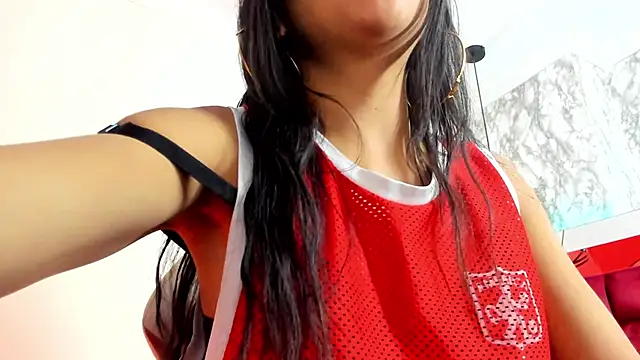 Snapshot of Sheilly_brown chatting on October 23, 7:31 pm Sheilly brown online show from October 23, 7:31 pm