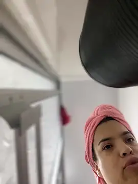 JuanitaMore01 online show from October 7, 8:24 pm