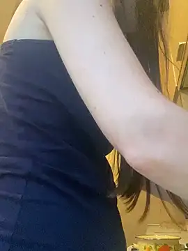 Snapshot of Cute_Erika chatting on September 24, 3:33 pm Cute Erika online show from September 24, 3:33 pm