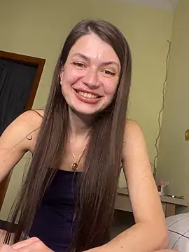 Snapshot of Cute_Erika chatting on October 21, 4:55 pm Cute Erika online show from October 21, 4:55 pm