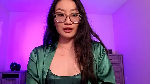 Aliciaz3 online show from September 27, 4:58 pm