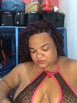 Snapshot of melcarioca1111 chatting on October 17, 6:11 pm melcarioca1111 online show from October 17, 6:11 pm