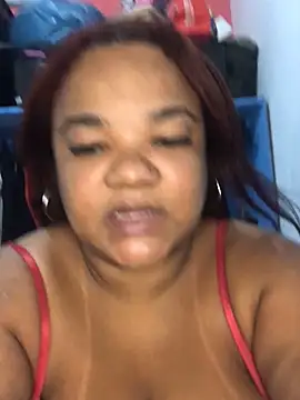 Snapshot of melcarioca1111 chatting on October 1, 5:18 pm melcarioca1111 online show from October 1, 5:18 pm