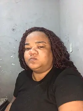 Snapshot of melcarioca1111 chatting on October 24, 11:39 am melcarioca1111 online show from October 24, 11:39 am