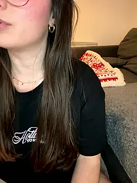 liloush   online show from January 15, 9:54 pm