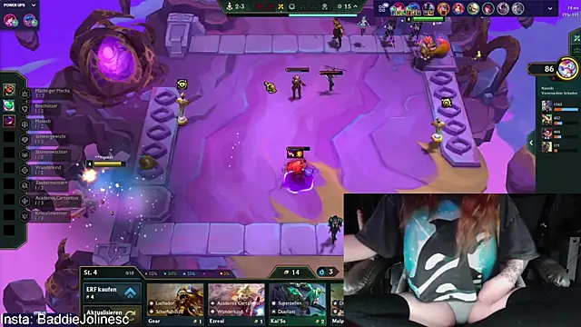 BaddieJoline online show from September 29, 10:15 pm