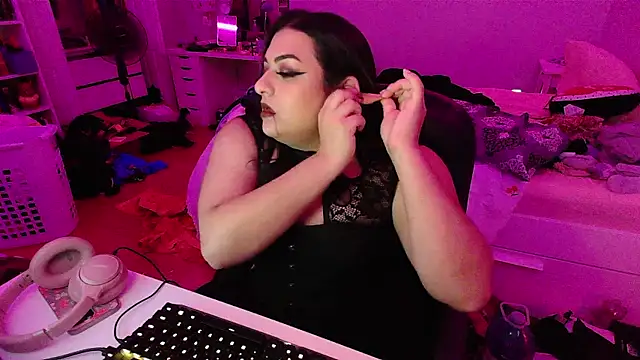 chericheesecake online show from November 1, 5:33 am