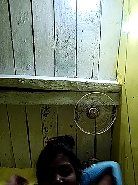 Snapshot of Samiya-143 chatting on October 25, 5:31 pm Samiya-143 online show from October 25, 5:31 pm