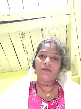 Snapshot of Samiya-143 chatting on September 19, 10:31 pm Samiya-143 online show from September 19, 10:31 pm