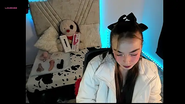 Mia Victoria22 online show from April 11, 3:12 am