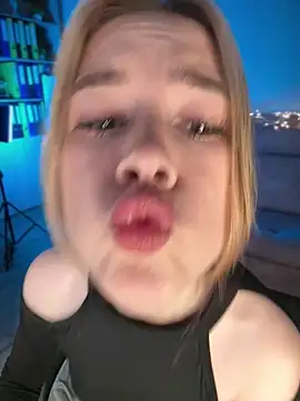 Marryme- online show from March 10, 1:26 pm