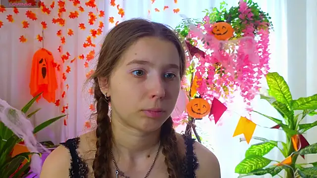 CatherineRichards online show from October 30, 7:44 am