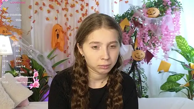 CatherineRichards online show from October 27, 7:37 am