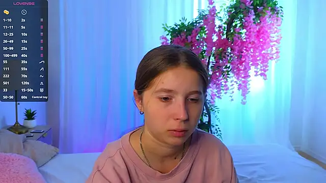 CatherineRichards online show from September 16, 8:22 am