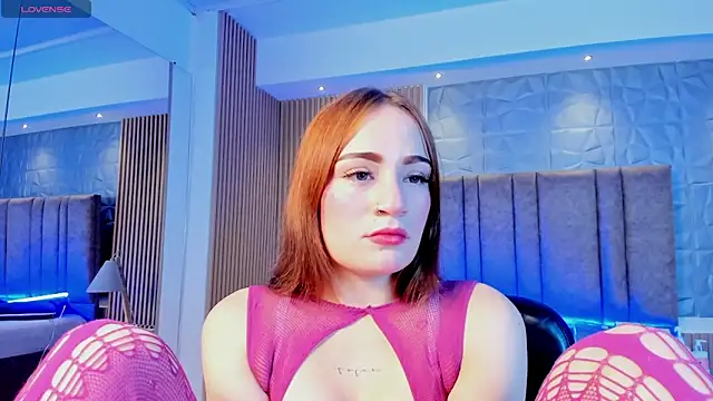 Snapshot of MadisonAnngel chatting on October 16, 8:55 pm MadisonAnngel online show from October 16, 8:55 pm