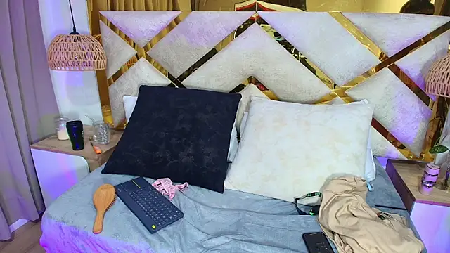 Snapshot of Scarlett_Vegaa chatting on September 23, 10:46 am Scarlett Vegaa online show from September 23, 10:46 am