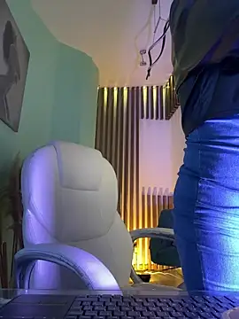 MacarenaRosse online show from November 28, 8:23 pm