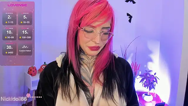 Nickidoll66- online show from October 7, 6:18 am