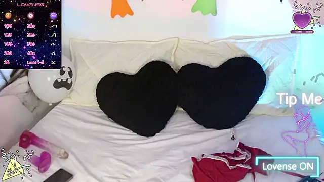 Carolinagarcia12345 online show from November 1, 6:50 am